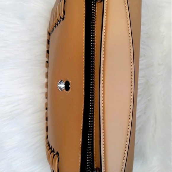 Authentic FENDI BAG. 10/10 - Picture 3 of 7